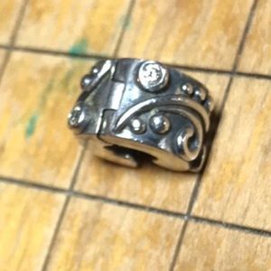 Pandora 925 Clear Crystal Bracelet Clip Scrolling Tendril Retired Design 7/16”D